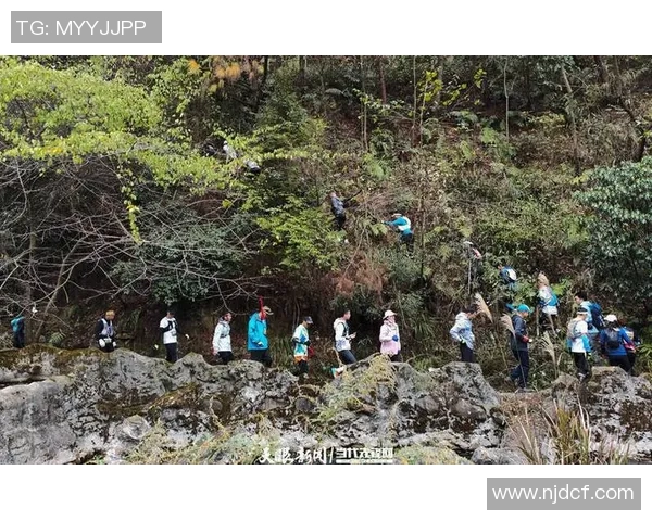 2025城市山地野外体旅季暨“贵阳十峰”越野跑发动 2025城市山地野外体旅季暨“贵阳十峰”越野跑发动